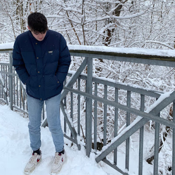 Meet your Posher, Stephen - Picture 1 of 1